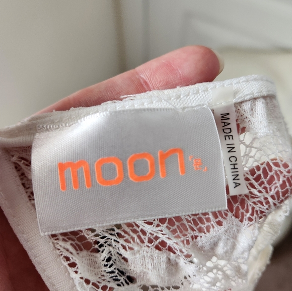 NWT Modcloth Lace A-Line Dress - Picture 4 of 7